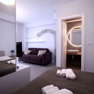 https://the-sea-rooms.sicilyhotelsitaly.net